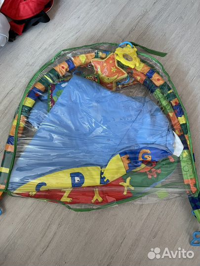 Развивающий коврик