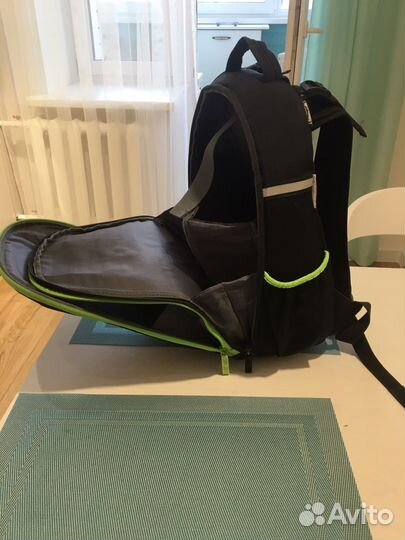 Рюкзак школьный