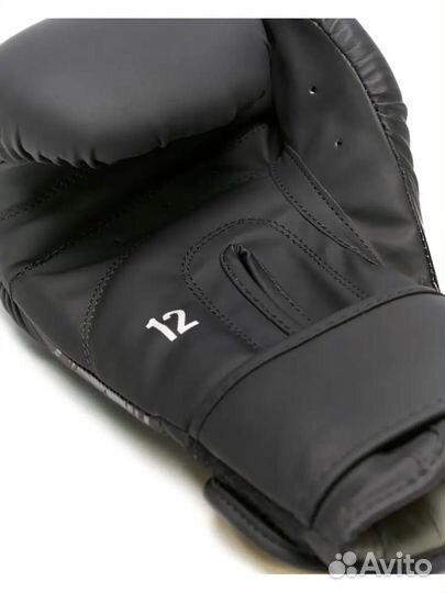 Боксерские перчатки