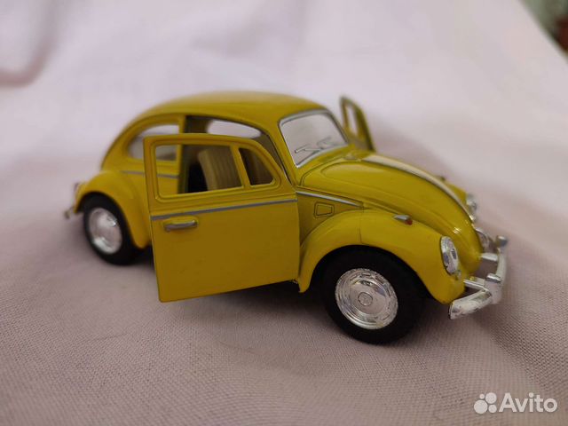 Модель volkswagen classical Beetle (1967) 1/32