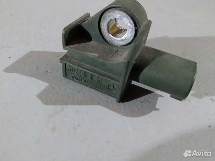 Датчик удара Mercedes E-Class W207