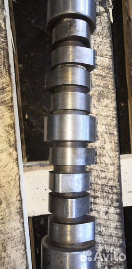 Распредвал Мерседес Актрос V8