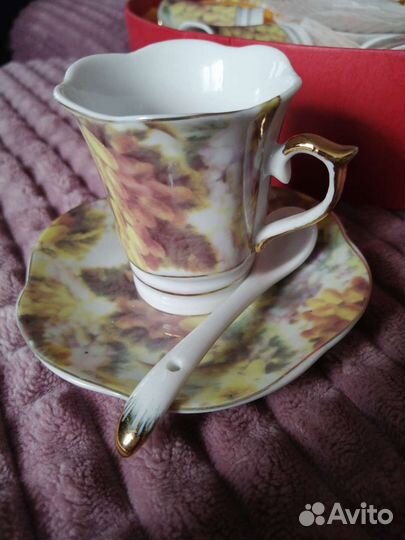 Кофейный сервиз фарфоровый