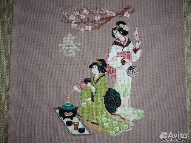 Продаются вышитые картины