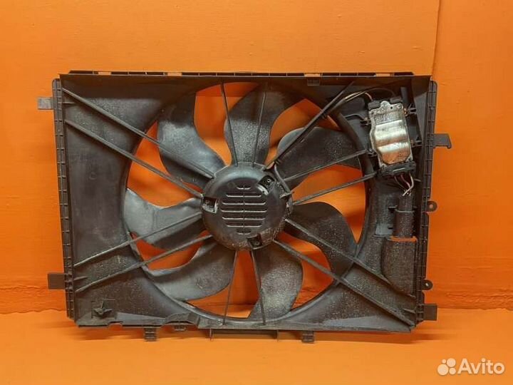 Вентилятор охлаждения радиатора Mercedes-Benz Glk