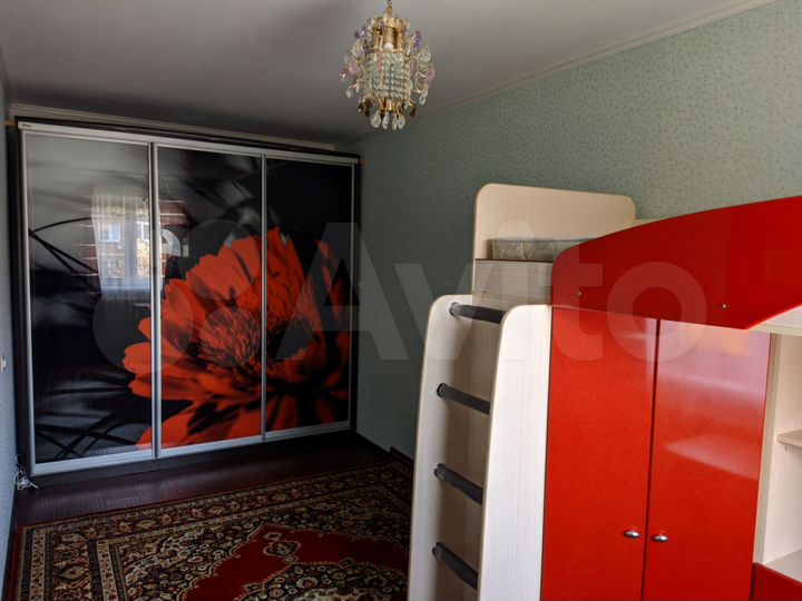 2-к. квартира, 47 м², 5/5 эт.