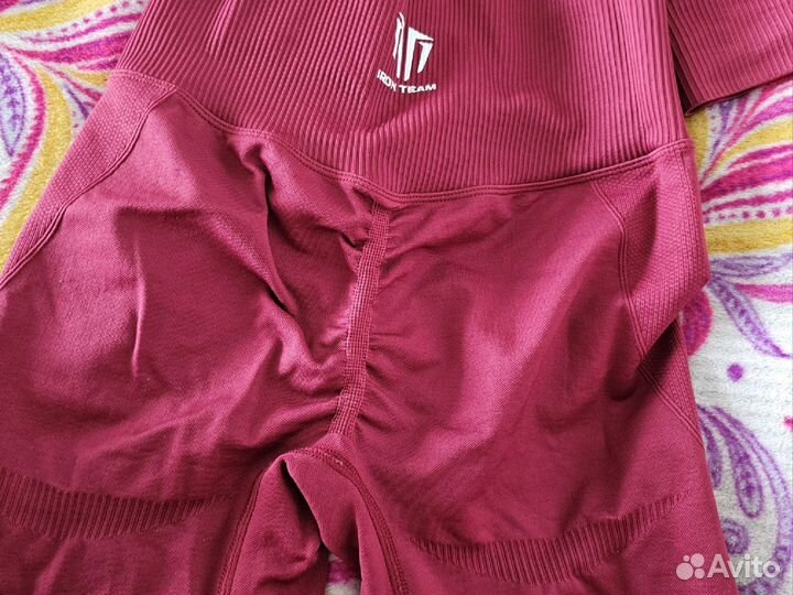 Костюм для фитнеса