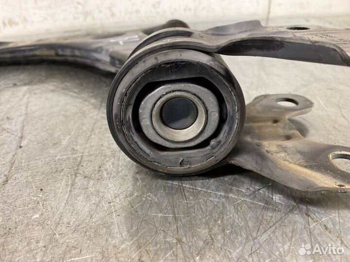 Рычаг подвески передний левый Mazda 3 BL 2009-2013