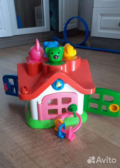 Развивающие игрушки. Мозаика и Умный домик сортер