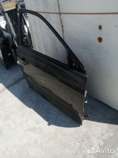 Дверь передняя правая Mazda 6 GG