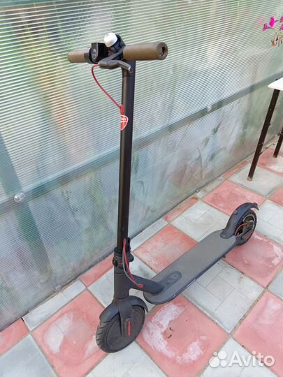 Электросамокат xiaomi m365