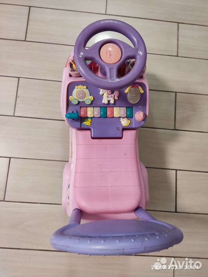 Машинка-каталка