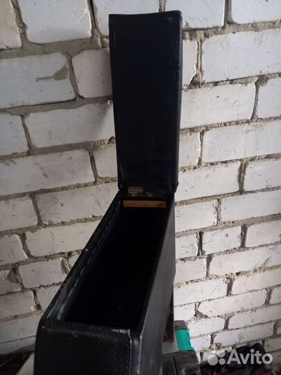 Продам подлокотник на газель