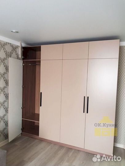 Шкаф купе угловой