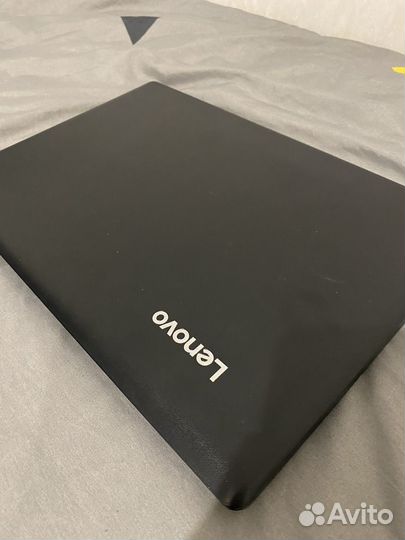 Ноутбук lenovo