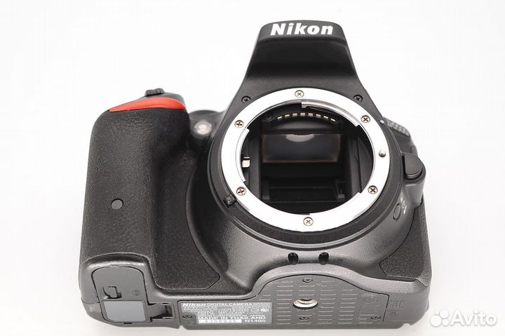 Nikon D5500 body