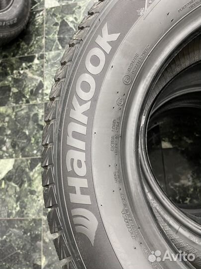 Hankook Winter I'Cept iZ 2 W616 215/65 R16 102T