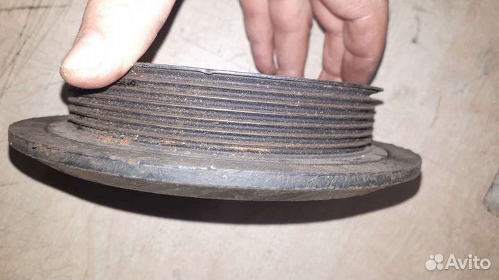 Шкив коленвала Volkswagen Golf 3;Passat B3;4 VR-6