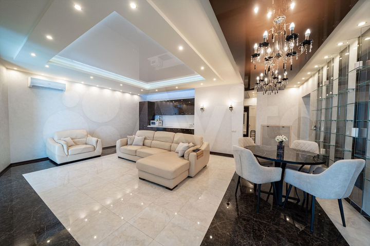 3-к. квартира, 104 м², 17/21 эт.
