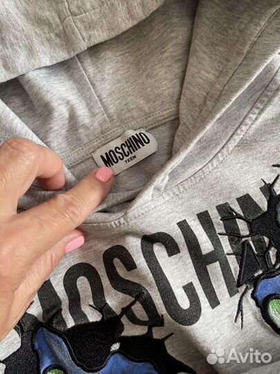 Moschino костюм 10лет оригинал