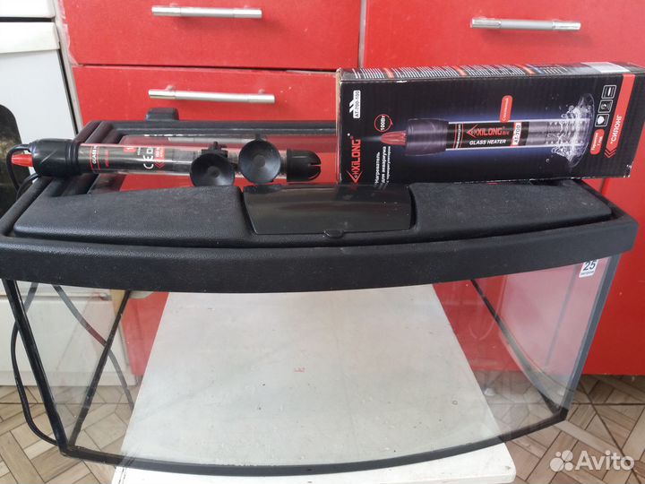 Аквариум на 25 литров и нагреватель для воды