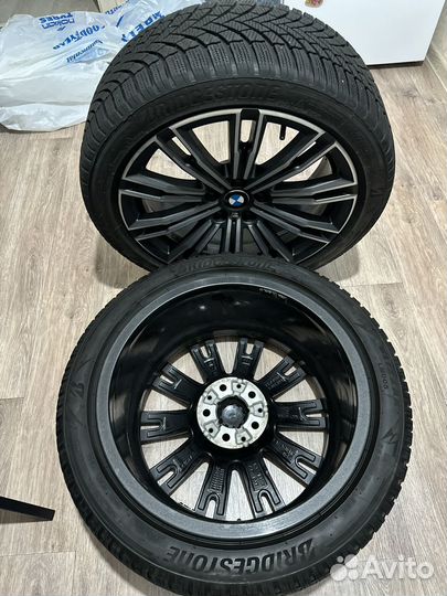 Bridgestone Blizzak LM-005 7.50/45 R18 и 8.5/40 R18 98V