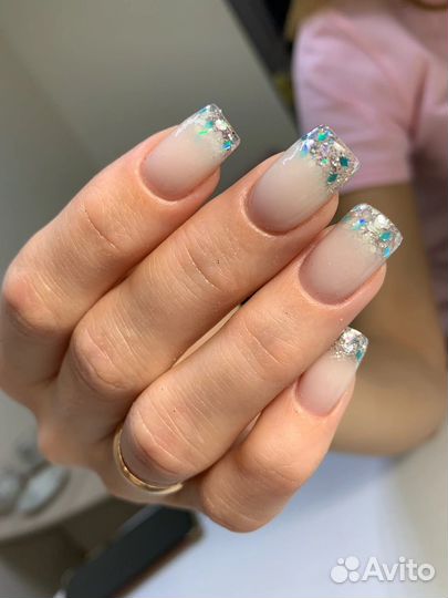 Маникюр, укрепление гелем, наращивание