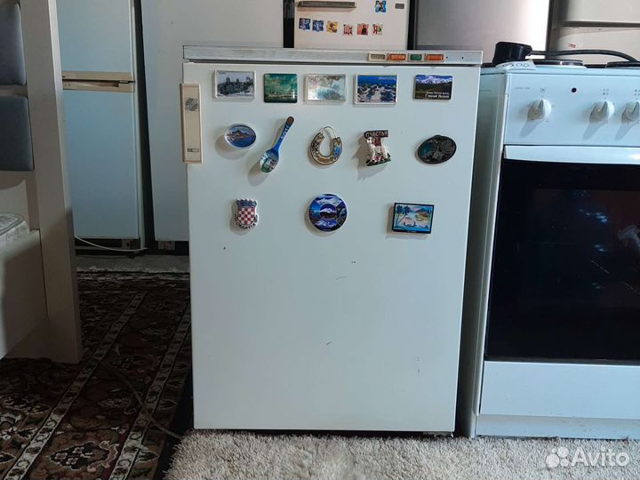 Морозильная камера бу. Склад мебели бу