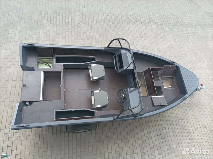 Windboat 4.5 DC evo fish