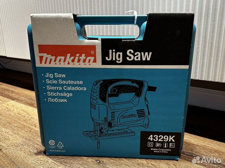 Электро Лобзик Makita 4329K