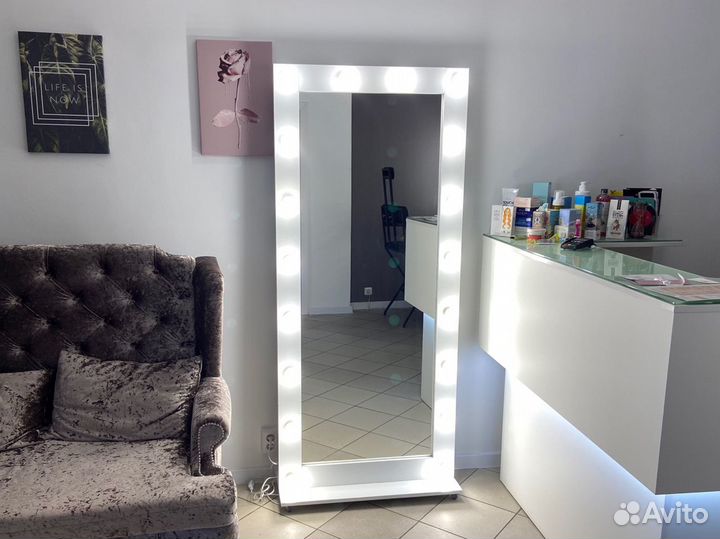 Гримерное зеркало