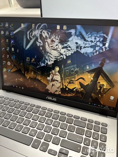 Ноутбук asus