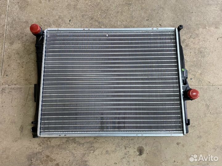 Радиатор основной 3-серия E46 1998-2005