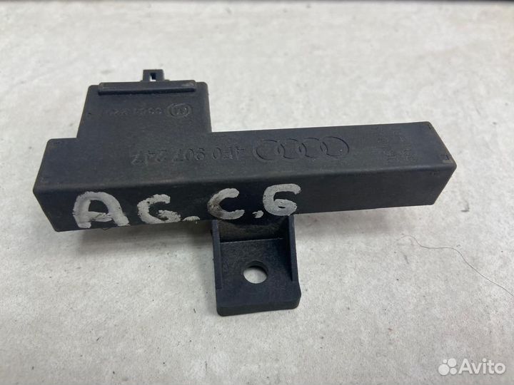 Антенна безключевого доступа Audi а6 с6