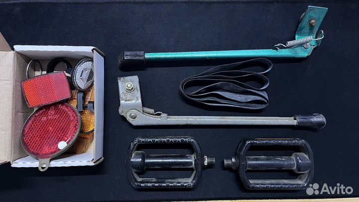 Подножки для велосипеда под колесо 20