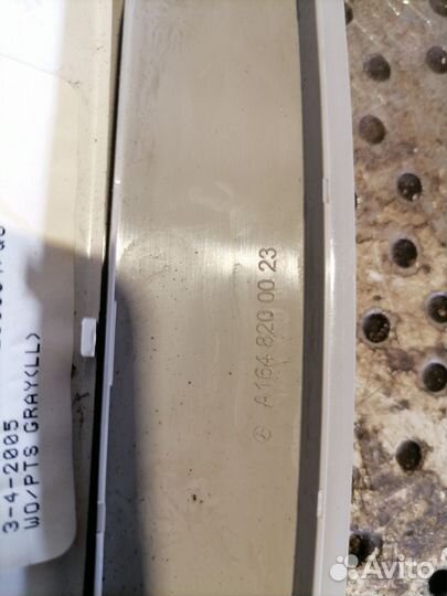 Плафон салонный Mercedes-Benz M-класс