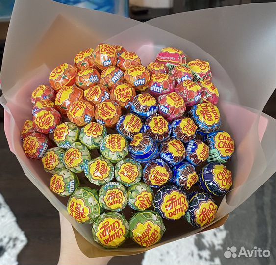 Букет из конфет чупа-чупсов