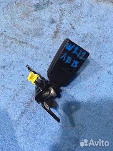 Замок ремня безопасности задний мерседес 212 218