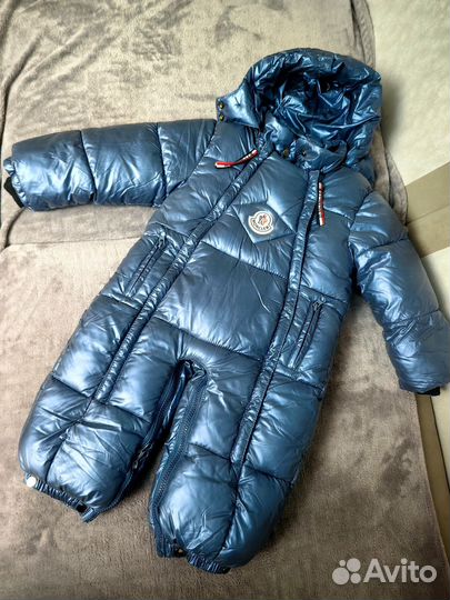 Зимний комбинезон moncler