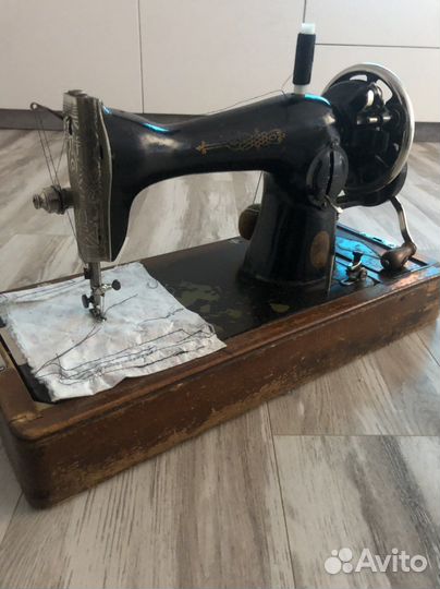 Швейная машинка