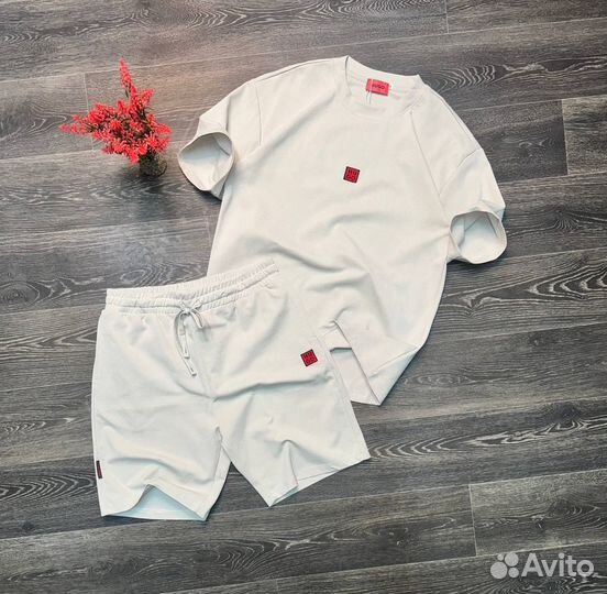 Костюм летний мужской с шортами hugo