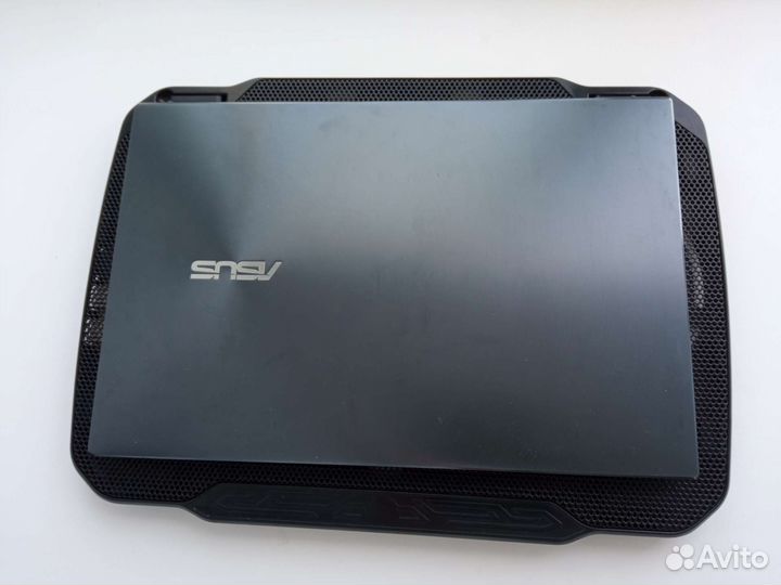 Ноутбук asus Zenbook 13