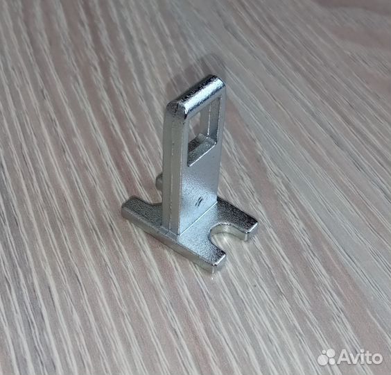 Металлическая защелка двери Gorenje, HK2118546