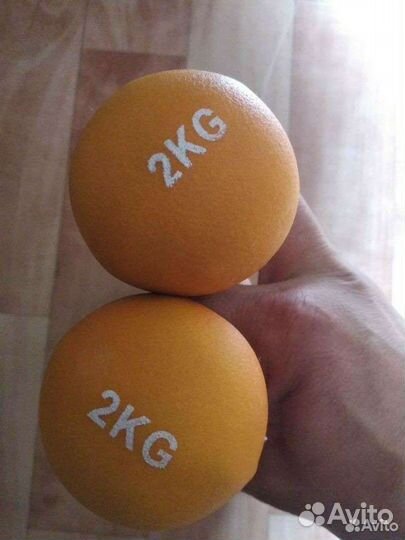 Гантели (пара) неопреновые 2кг