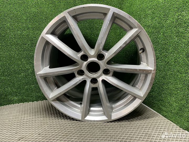 Диск литой R17 3 штуки WAG