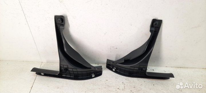 Накладка порога внутренняя левая Hyundai Solaris 1