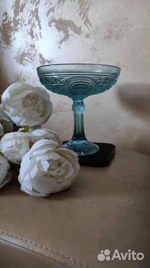 Ваза довоенное купоросное стекло