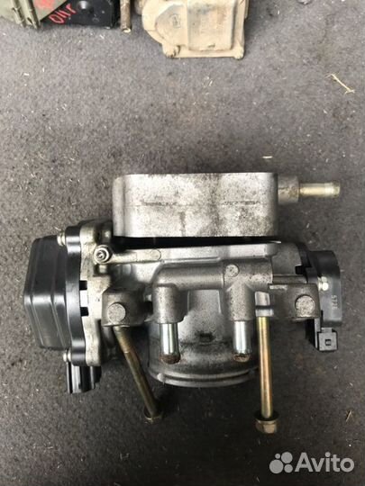 Дросельная заслонка Mitsubishi Diamante