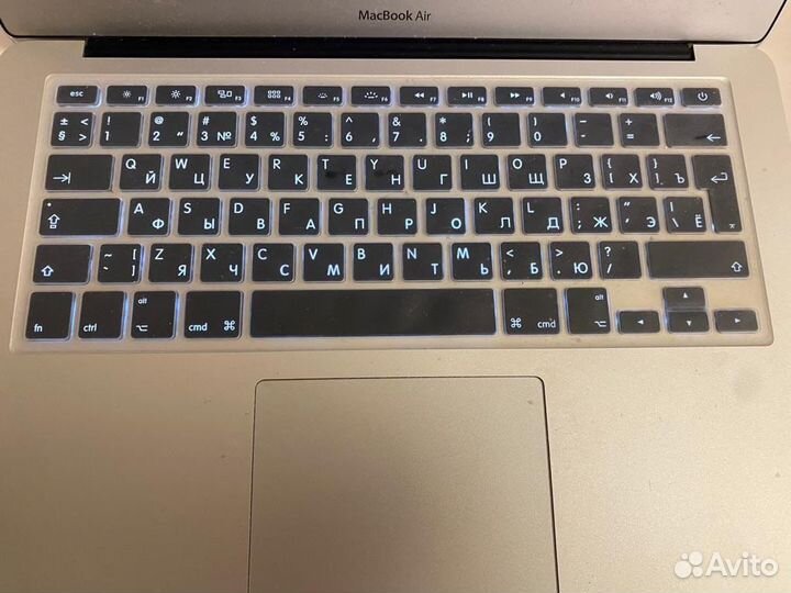 Силиконовая накладка на клавиатуру MacBook Air 13