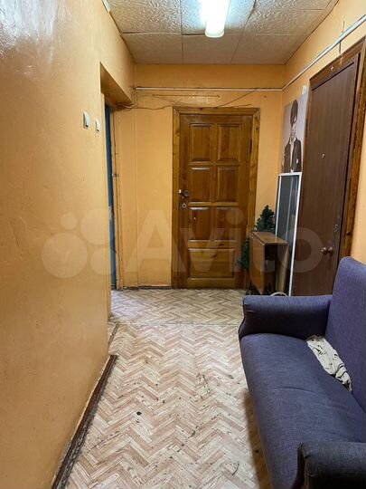 Комната 12 м² в 8-к., 3/9 эт.